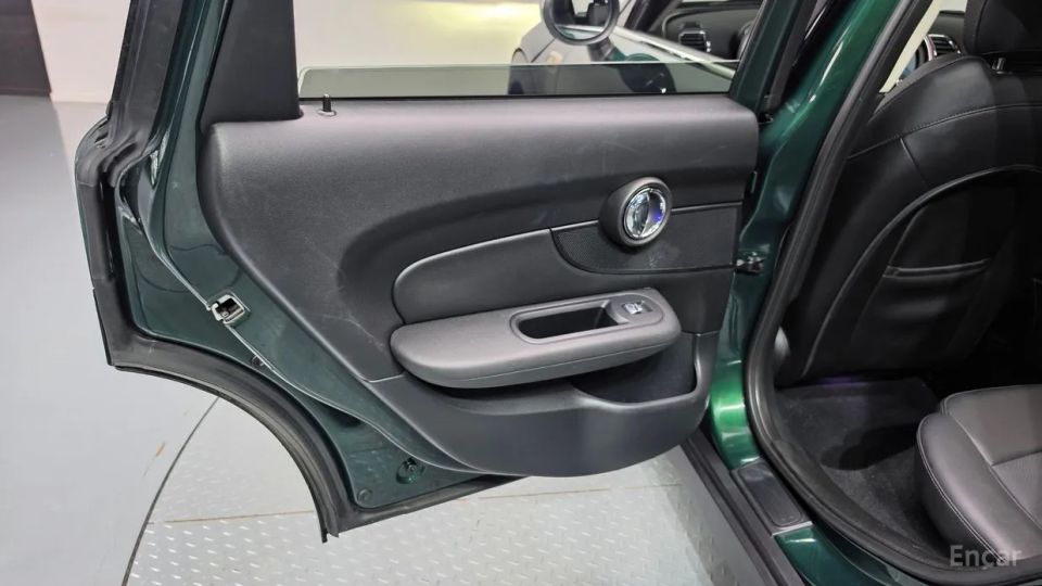 Mini clubman