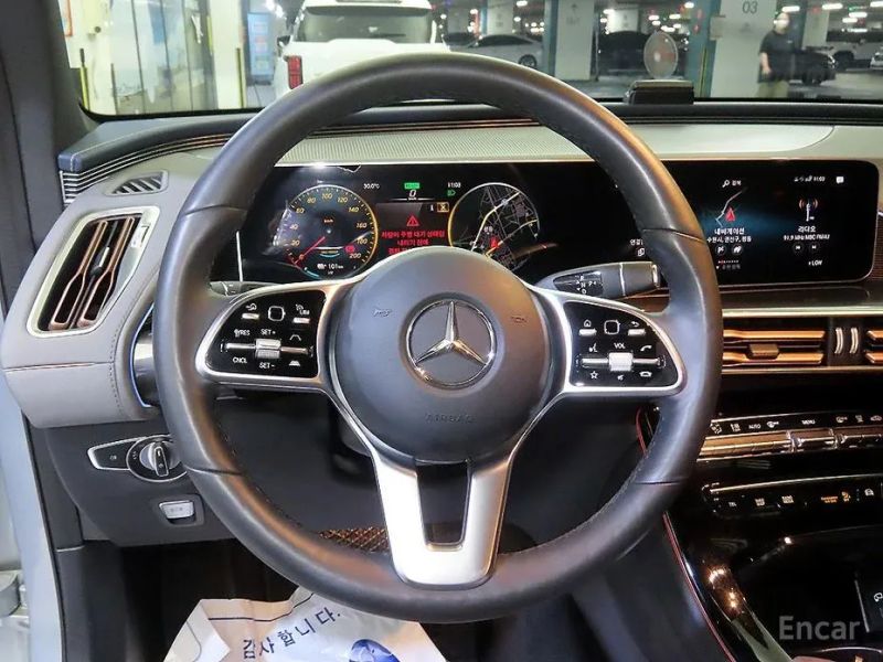 Mercedes-Benz EQC