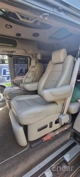 Chevrolet Express Van