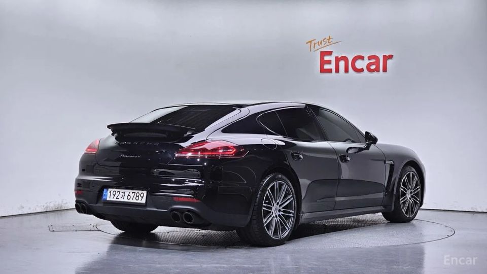 Porsche Panamera