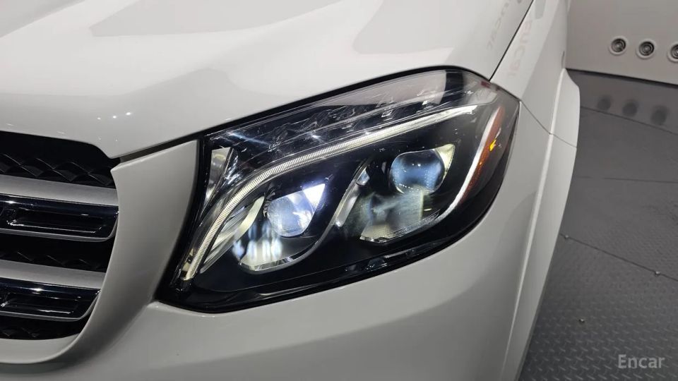 Mercedes-Benz GLS-Class