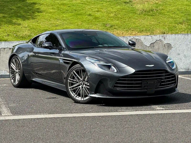 Aston-martin db
