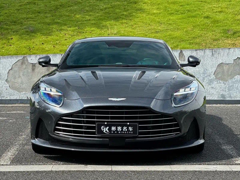 Aston-martin db
