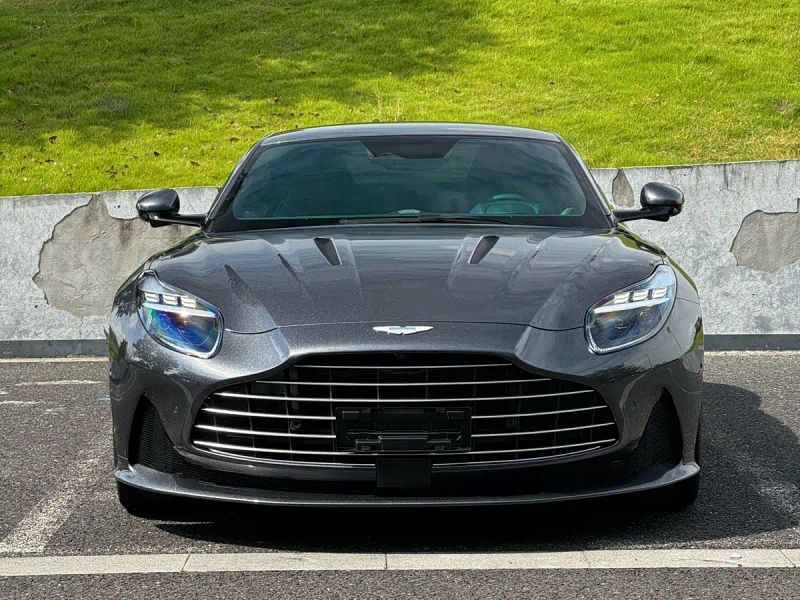 Aston-martin db