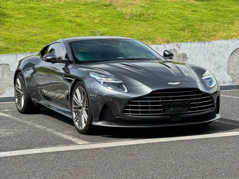 Aston-martin db