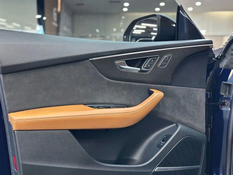 Audi rsq8