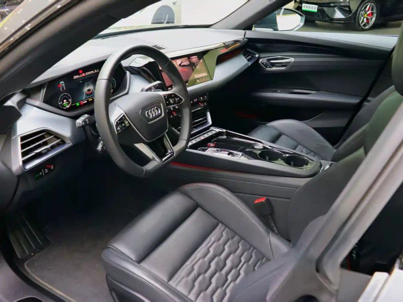 Audi etron-gt