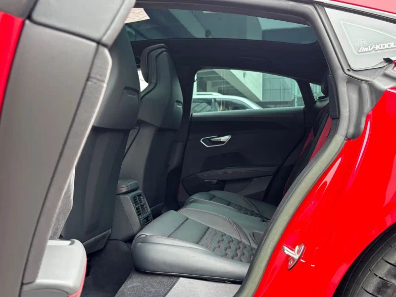 Audi rs-etron-gt
