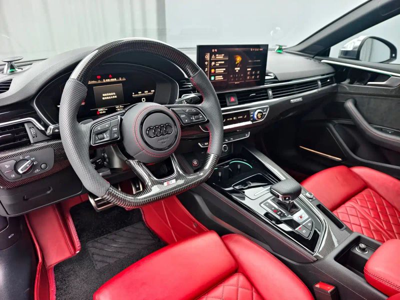 Audi S5
