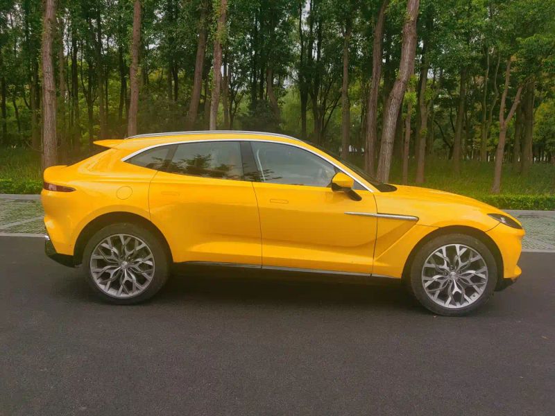 Aston-martin dbx