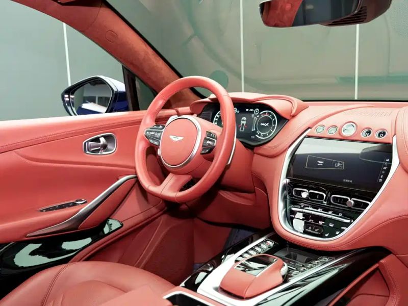 Aston-martin dbx