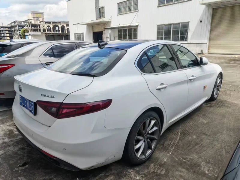 giulia giulia