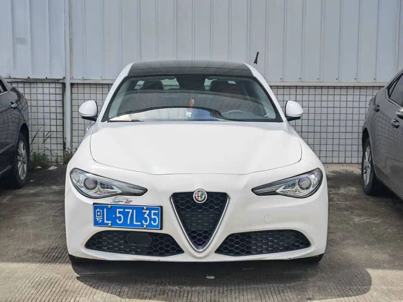 giulia giulia