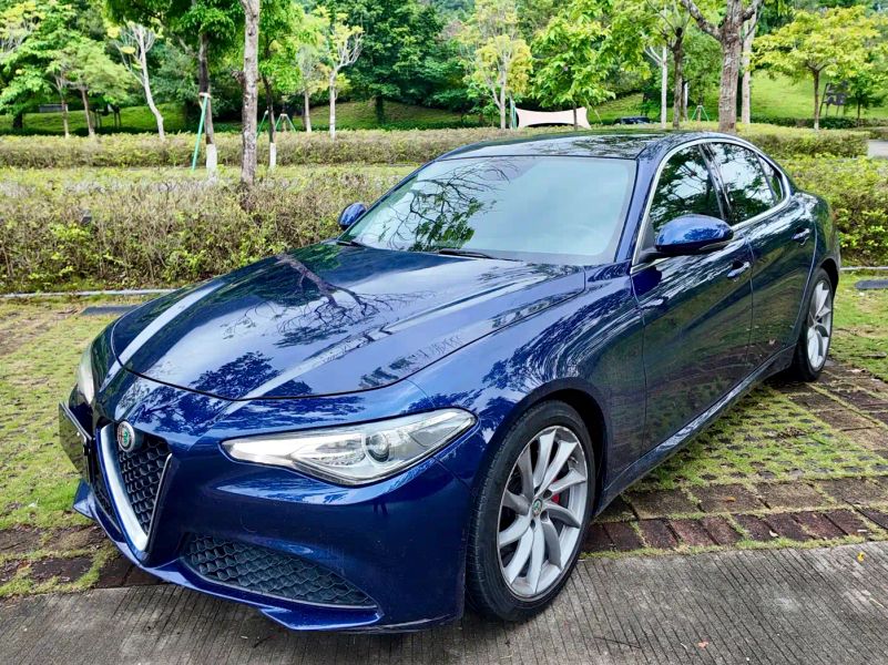 giulia giulia