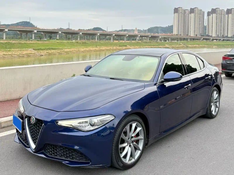 giulia giulia