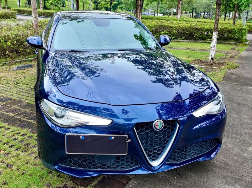 giulia giulia