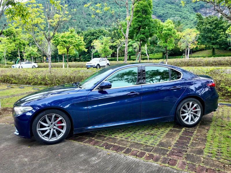 giulia giulia