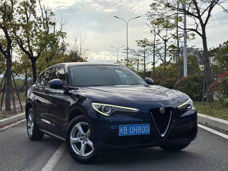 giulia stelvio