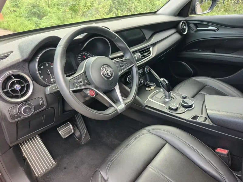 giulia stelvio