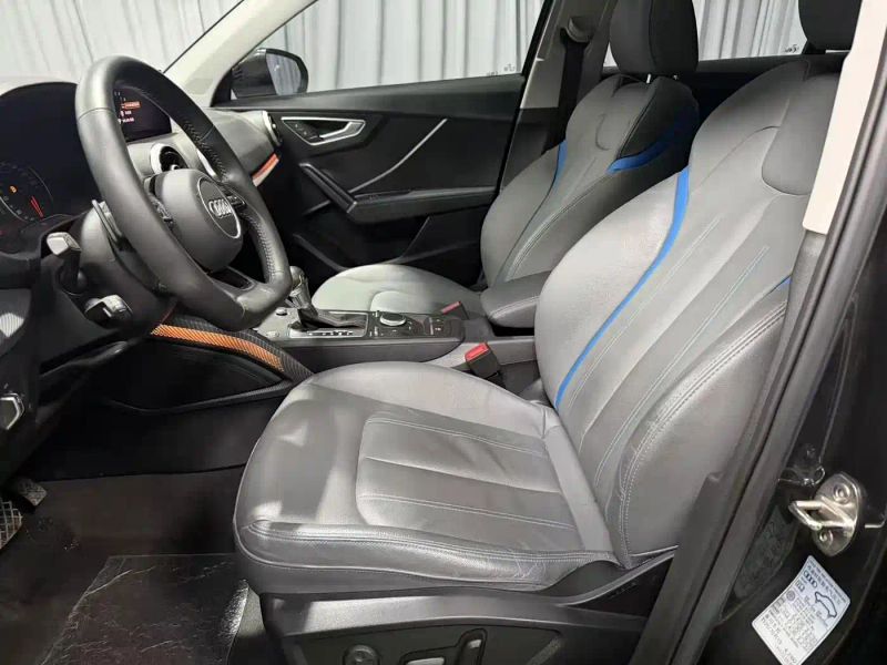 Audi q2l