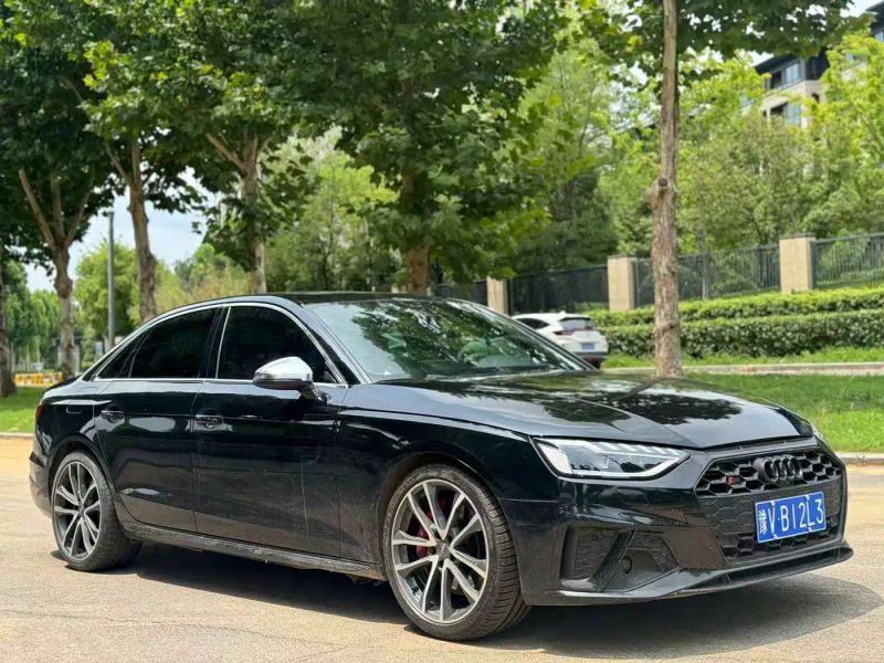 Audi s