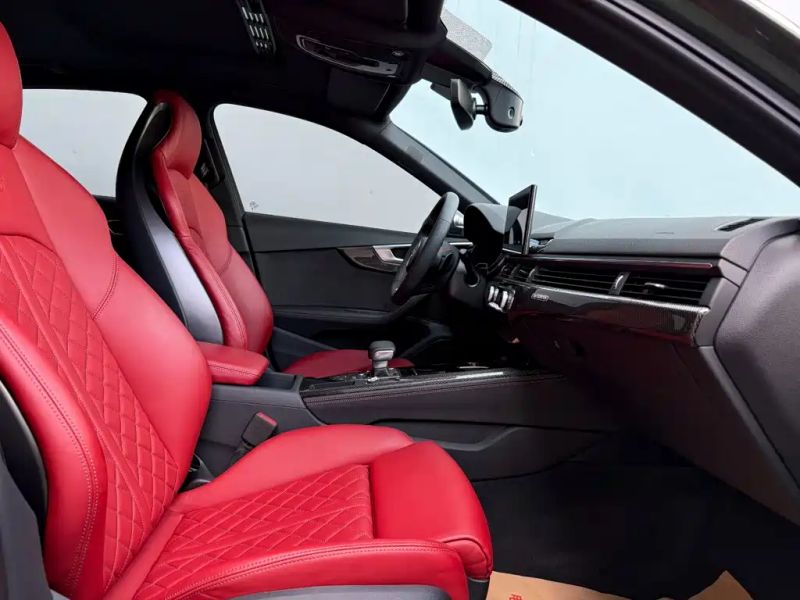 Audi s