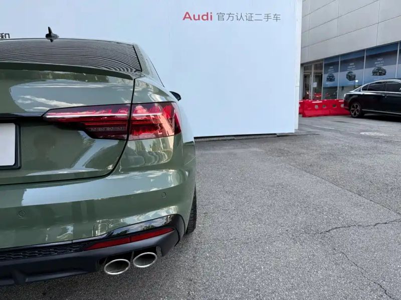 Audi s