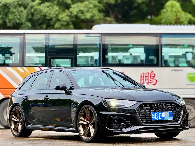 Audi rs