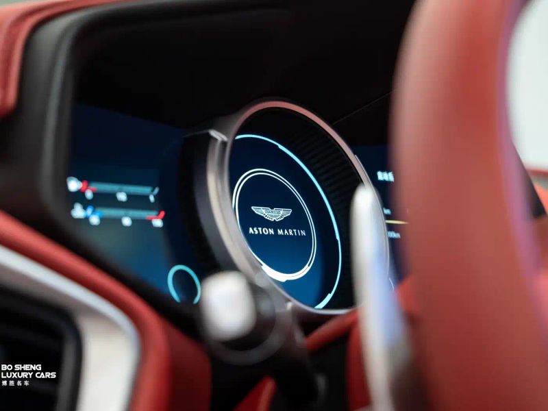 Aston-martin aston-martin-db11