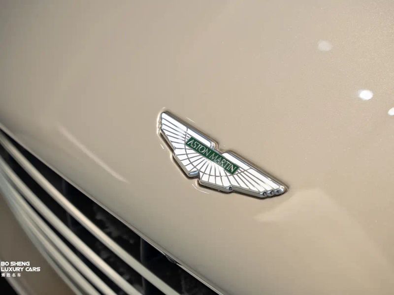 Aston-martin aston-martin-db11