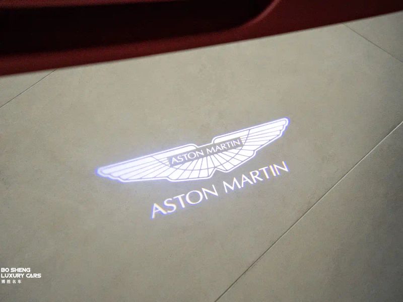 Aston-martin aston-martin-db11