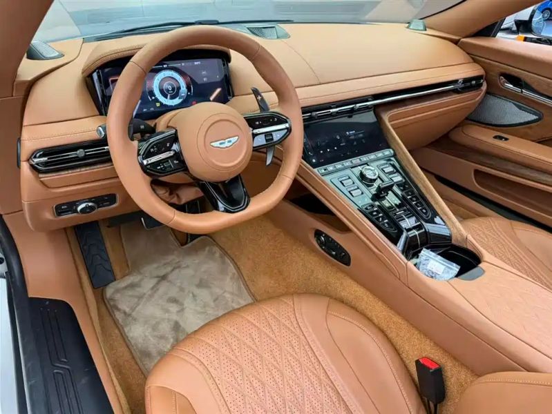 Aston-martin db