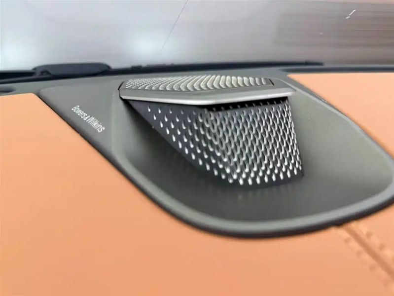 Aston-martin db