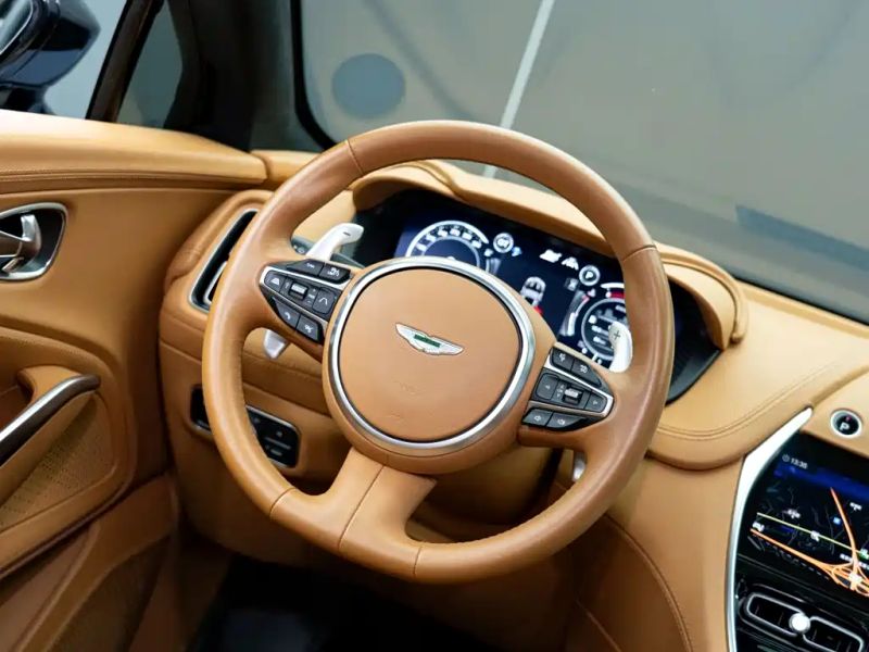 Aston-martin dbx