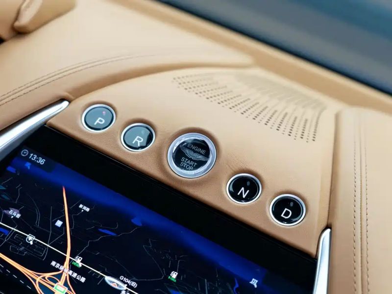 Aston-martin dbx