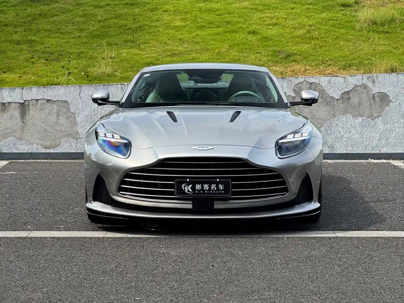 Aston-martin db