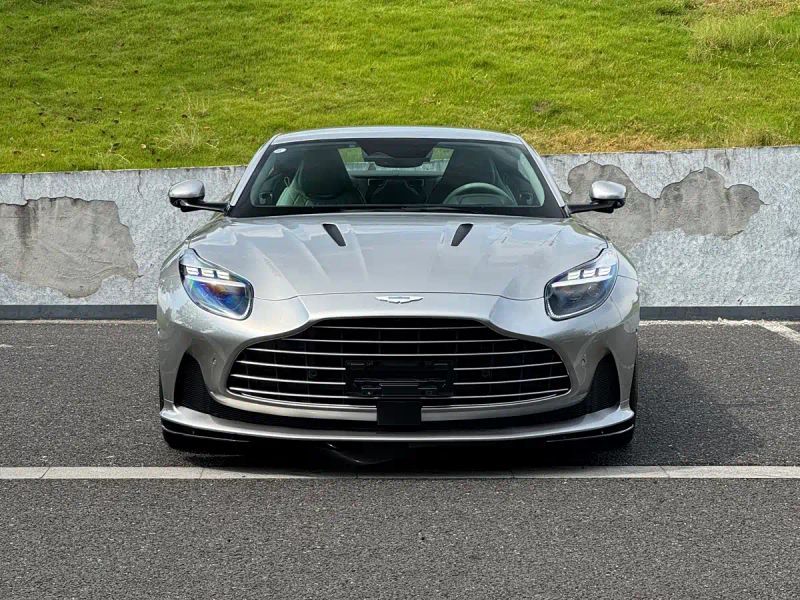 Aston-martin db