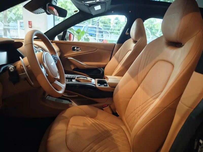 Aston-martin dbx