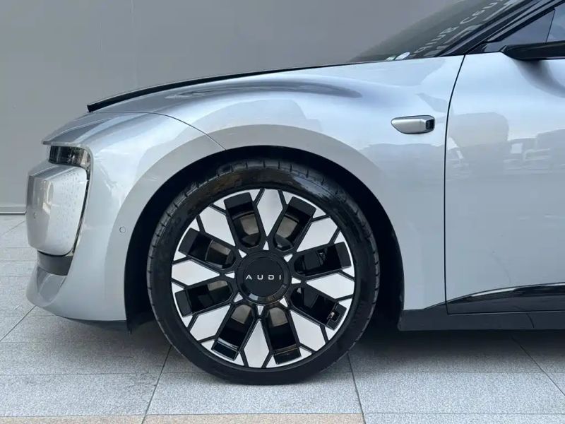 Audi e5