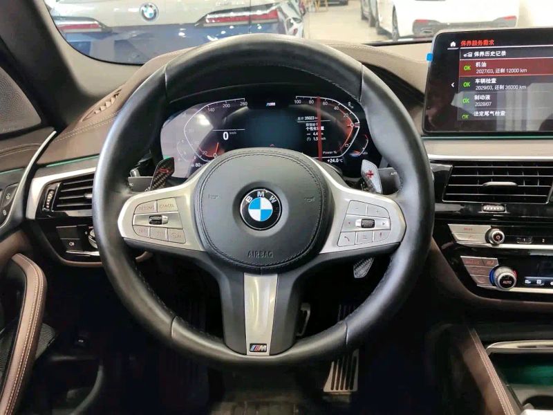 BMW 5-series