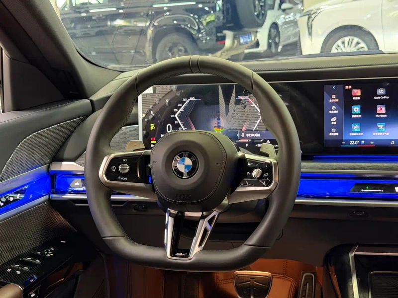 BMW 7-series