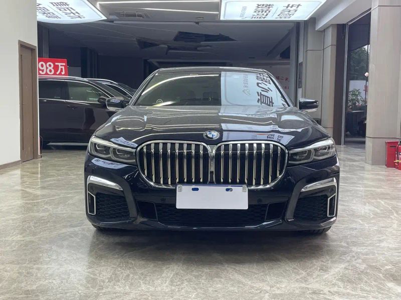 BMW 7-series