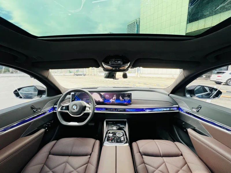 BMW 7-series