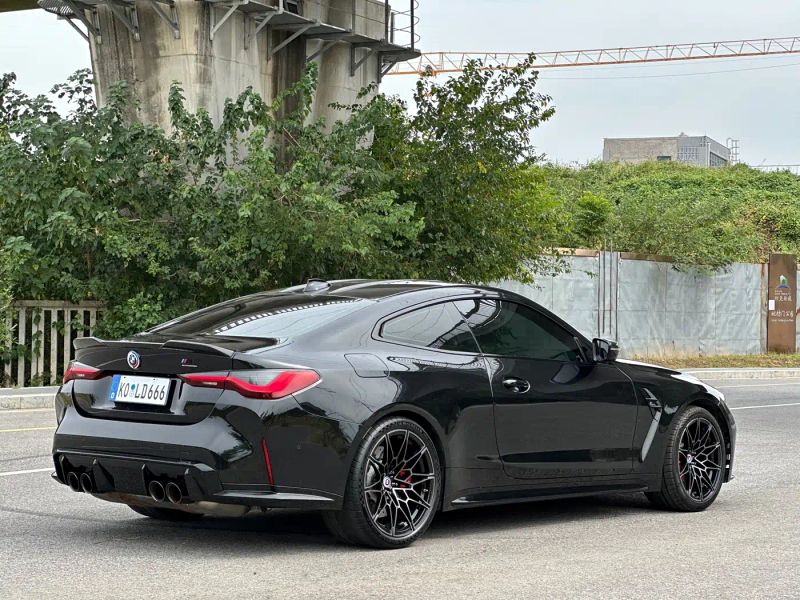 BMW M4