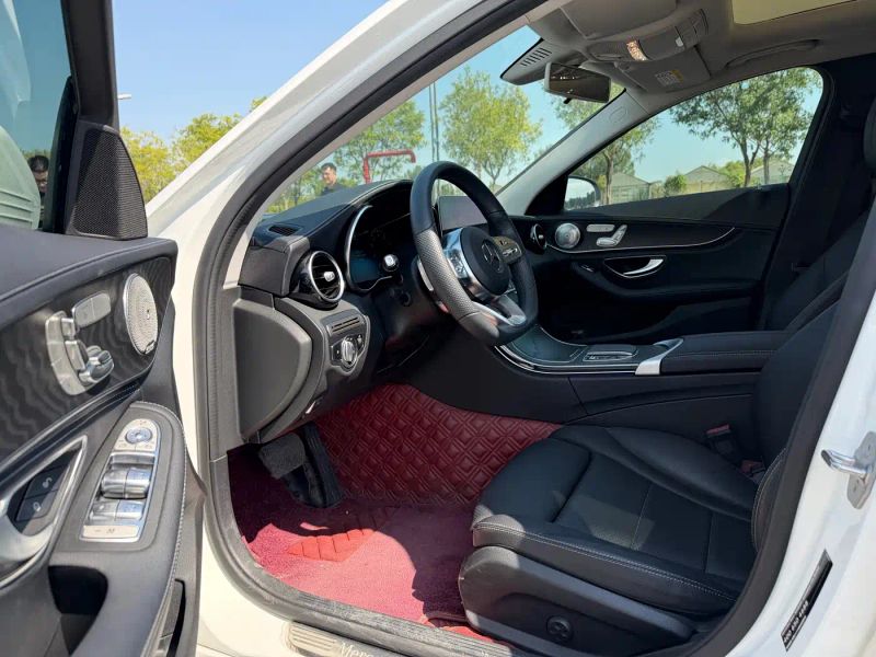 Mercedes-benz c-class