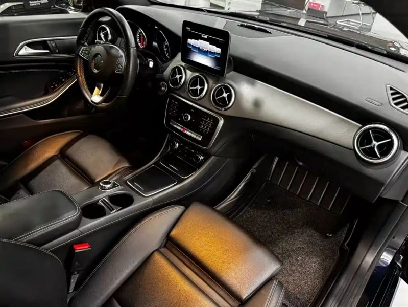 Mercedes-benz cla