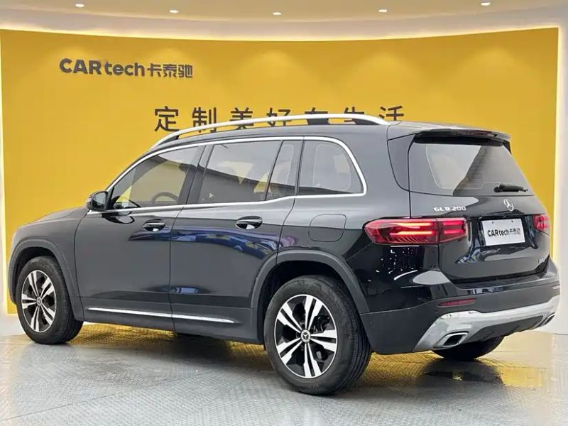 Mercedes-benz glb