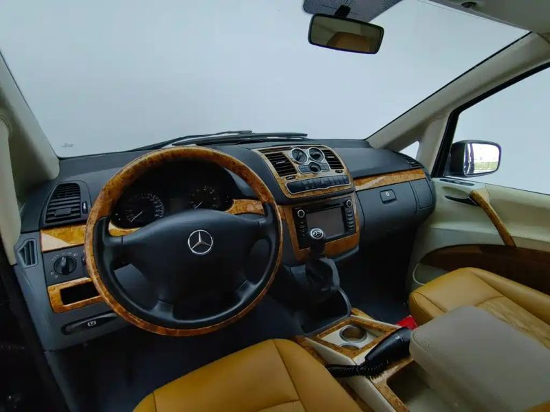 Mercedes-benz vito