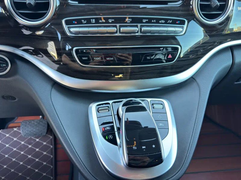 Mercedes-benz vclass
