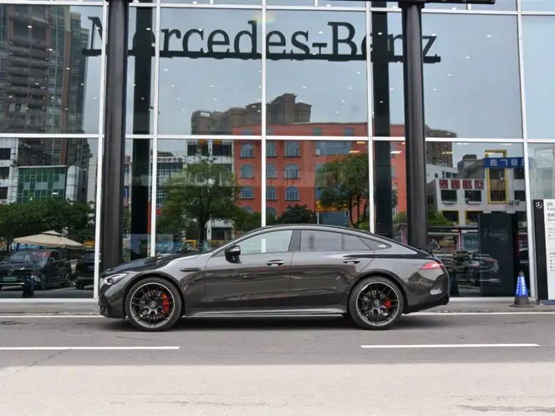 Mercedes-benz amg-gt
